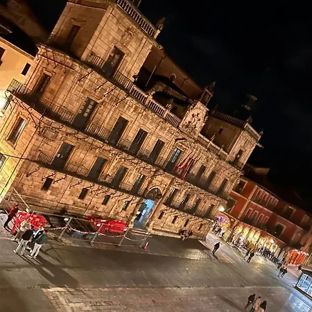 Plaza Mayor - Bohemia Gasthof León