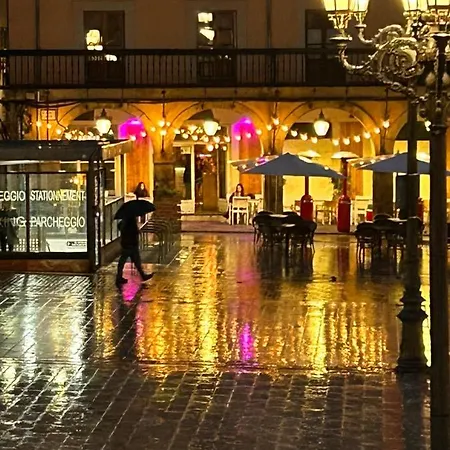 Plaza Mayor - Bohemia Pensión León