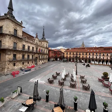 Plaza Mayor - Bohemia *