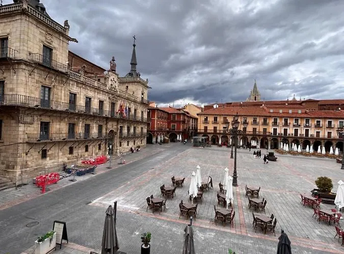 Plaza Mayor - Bohemia *