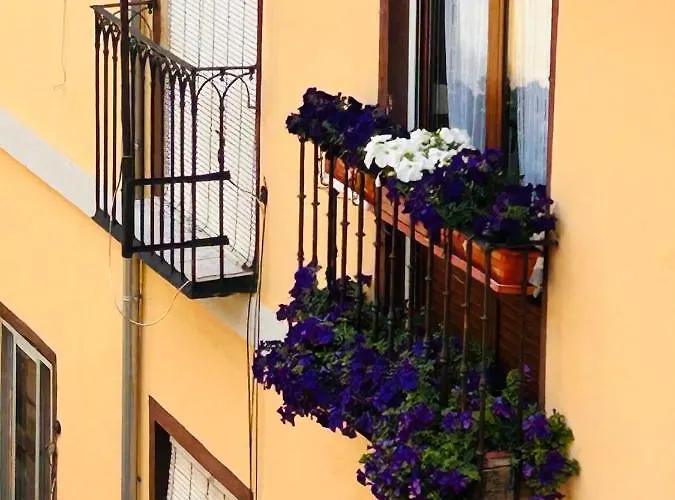 Plaza Mayor - Bohemia 게스트하우스 레온